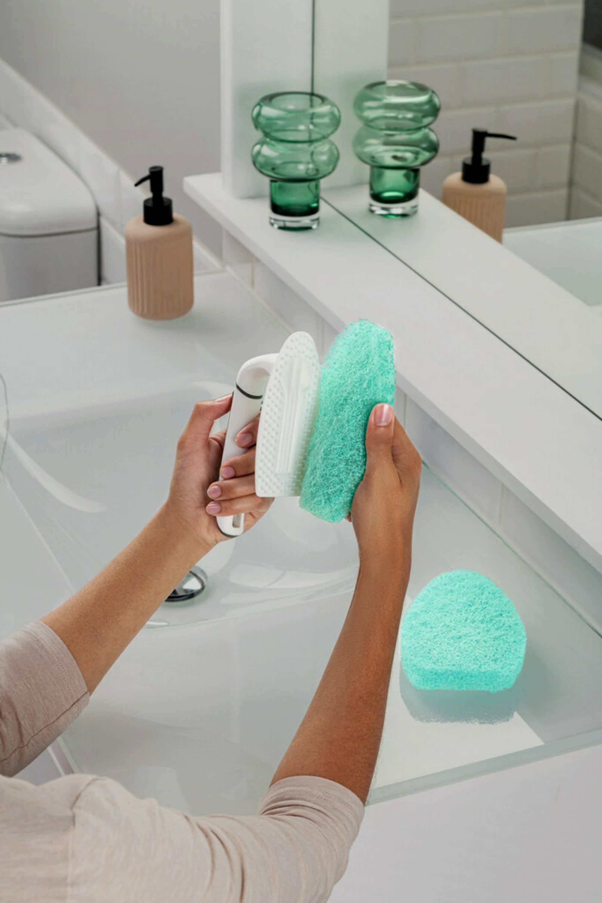 Scotch-Brite Non-Scratch Handheld Bathroom Scrubber